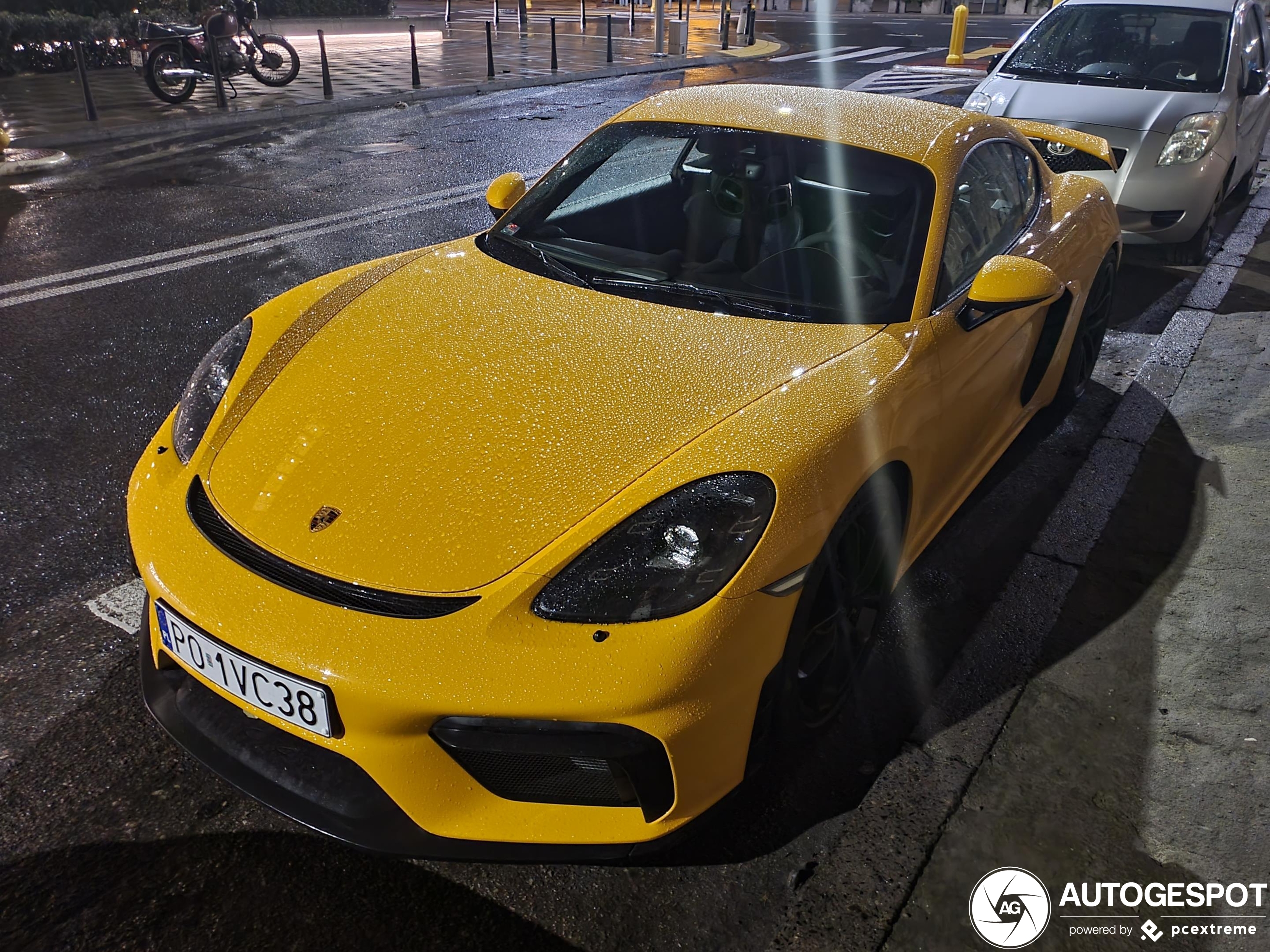 Porsche 718 Cayman GT4