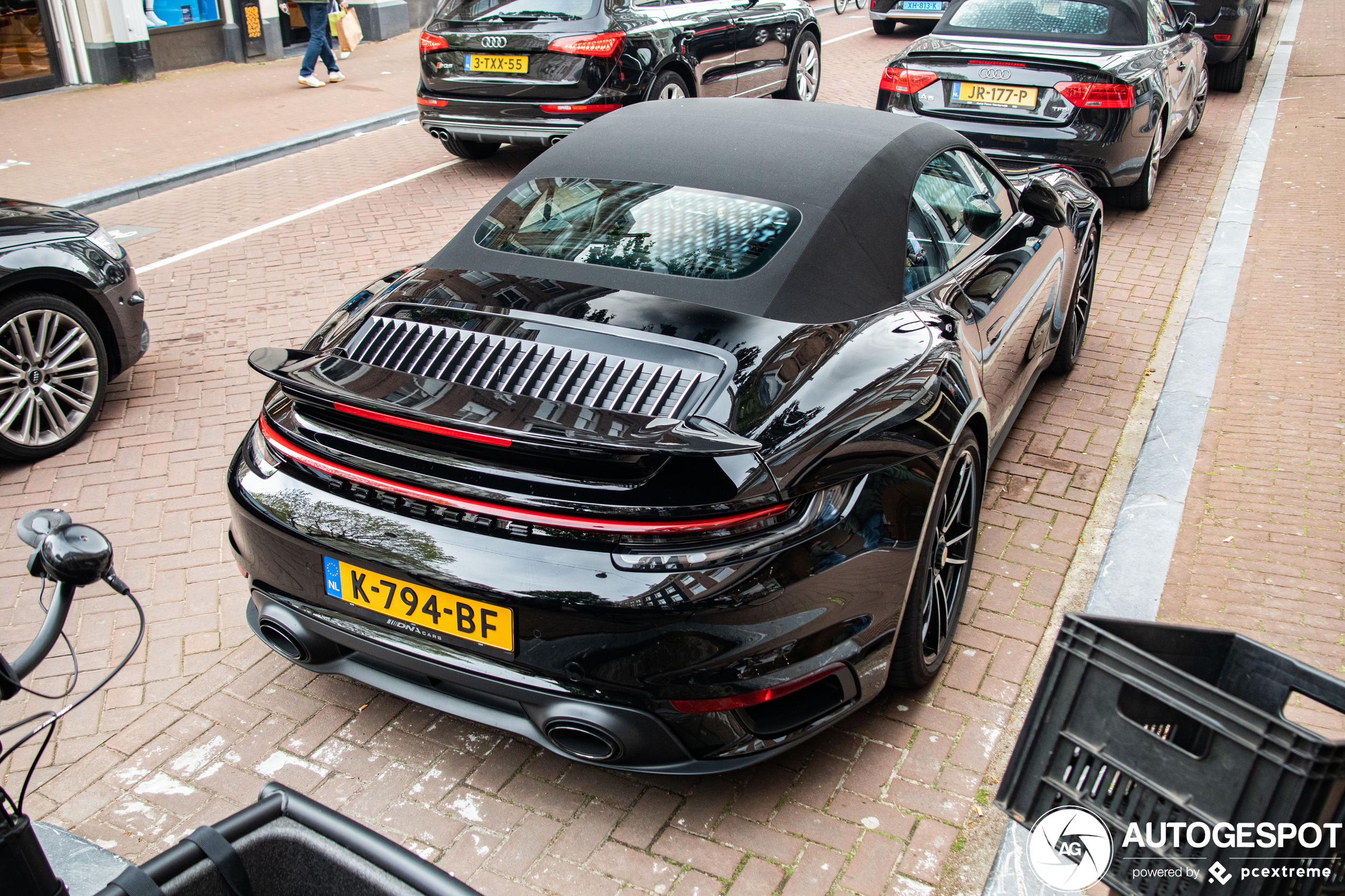 Porsche 992 Turbo S Cabriolet