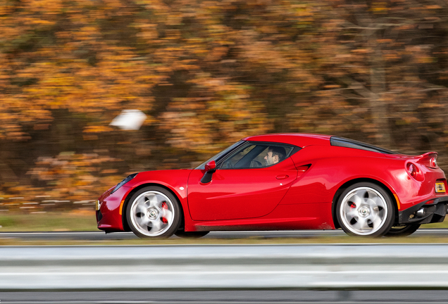 Alfa Romeo 4C Coupé