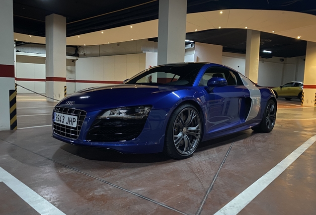 Audi R8 V10