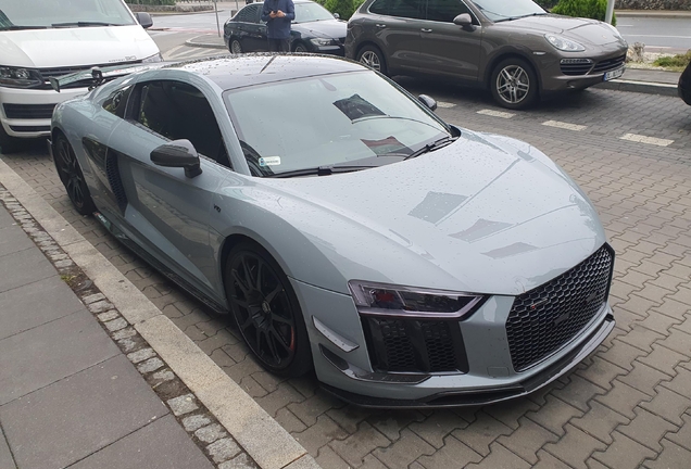 Audi R8 V10 Plus 2015