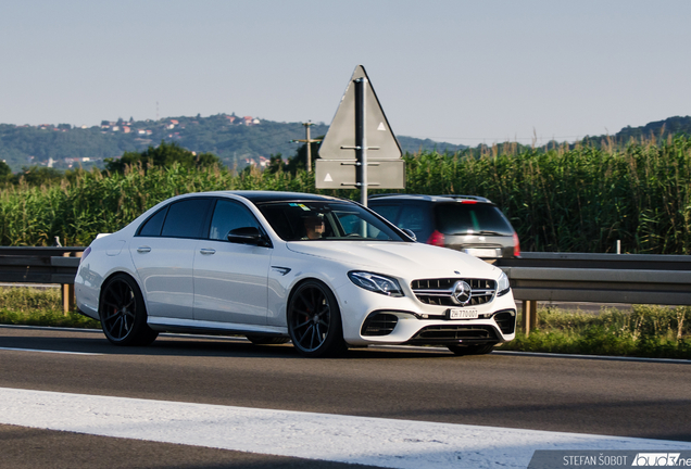 Mercedes-AMG E 63 S W213