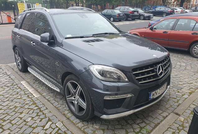 Mercedes-Benz ML 63 AMG W166