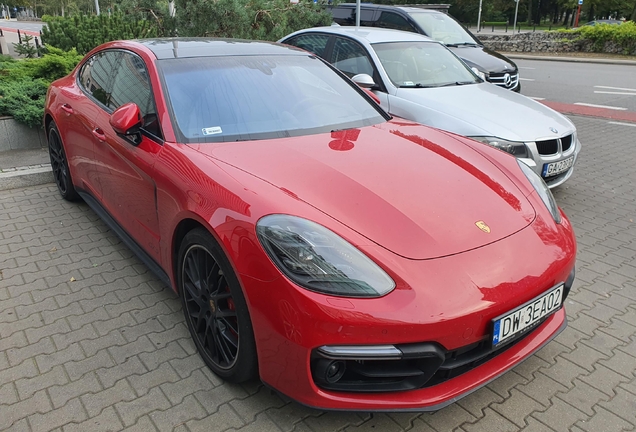 Porsche 971 Panamera GTS MkI