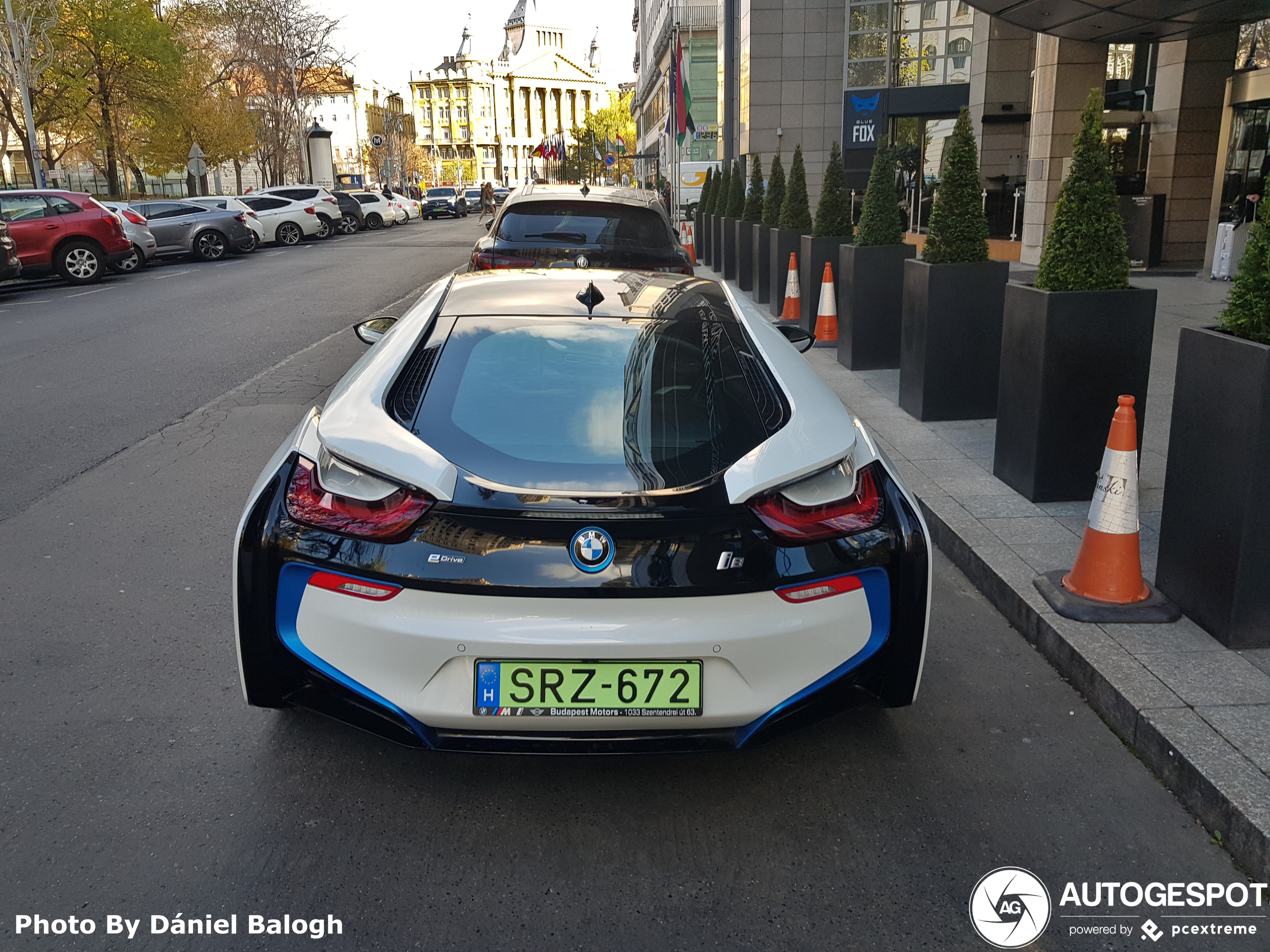 BMW i8