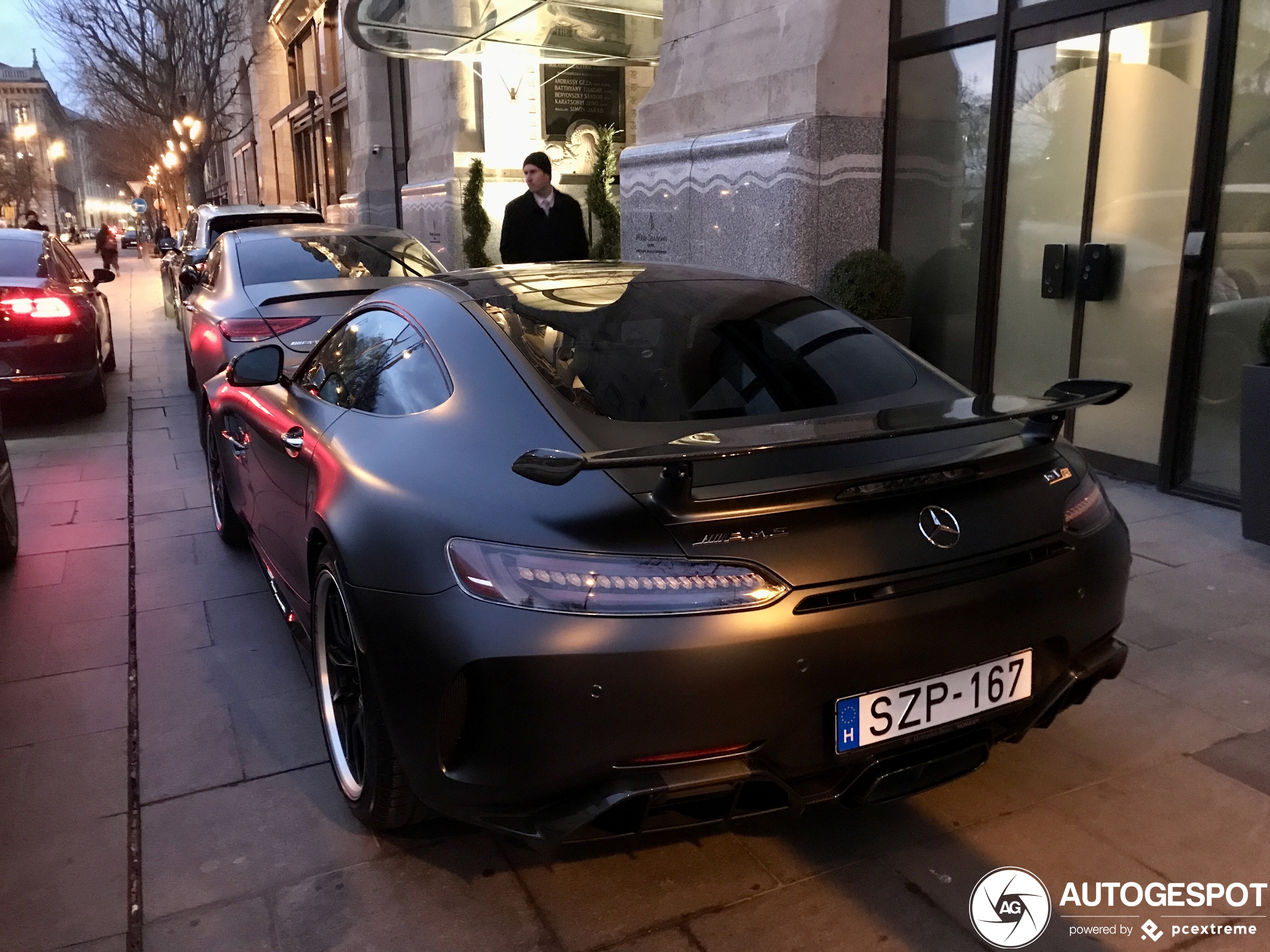 Mercedes-AMG GT R C190 2019