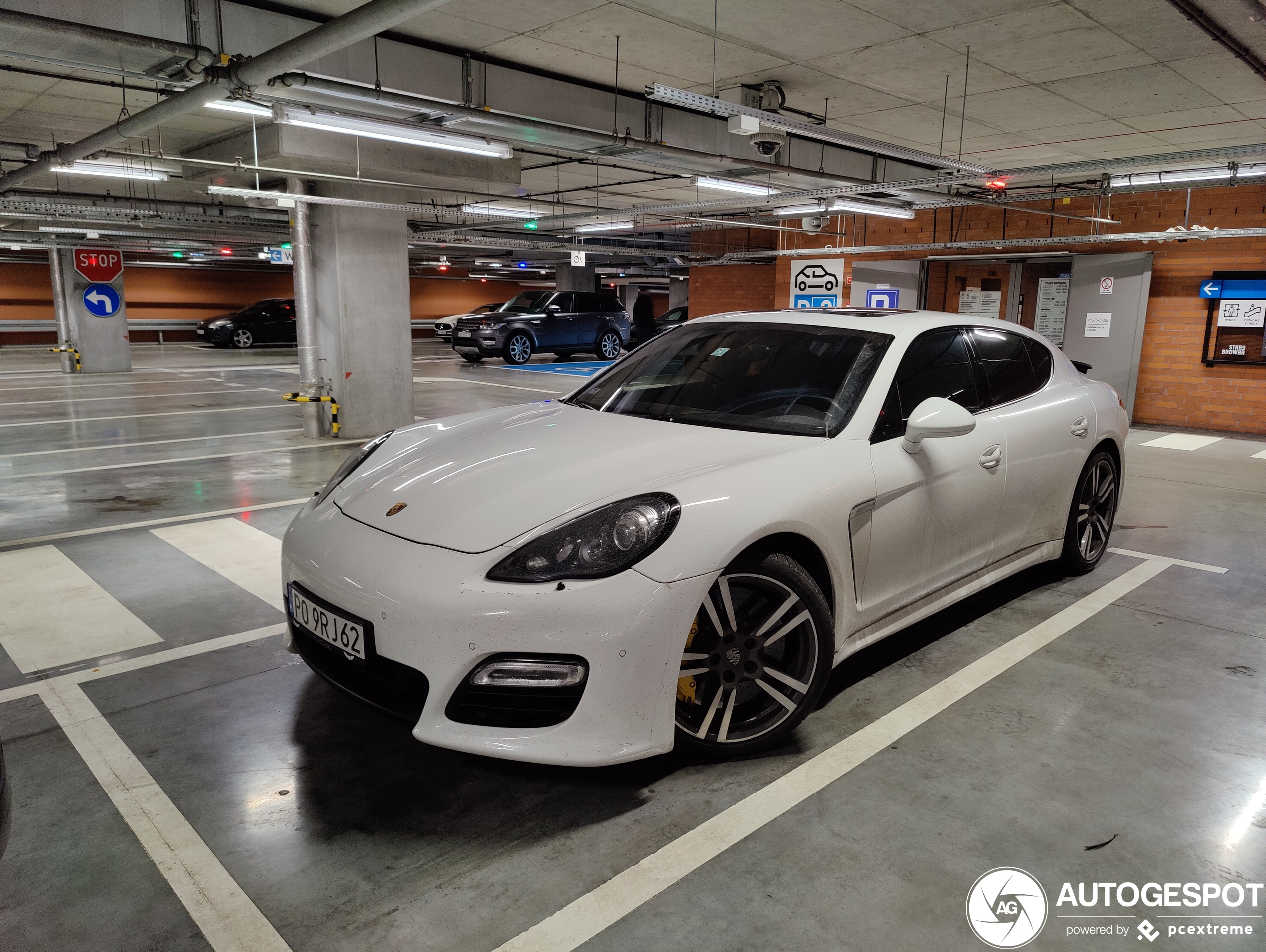 Porsche 970 Panamera GTS MkI