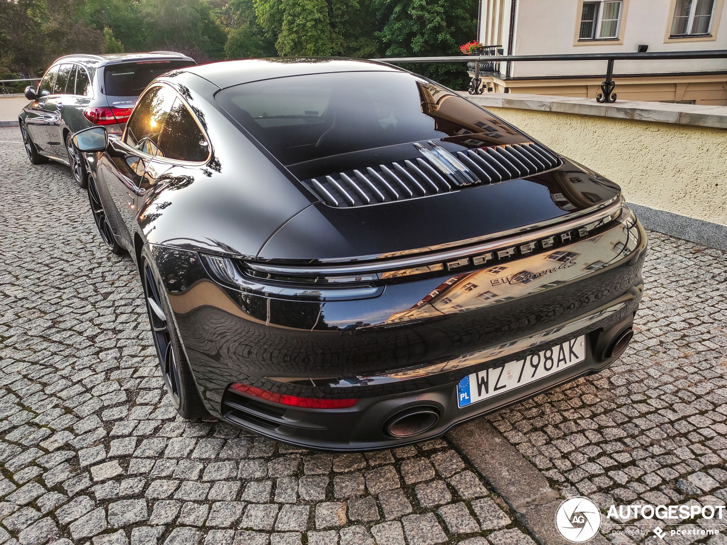 Porsche 992 Carrera 4S