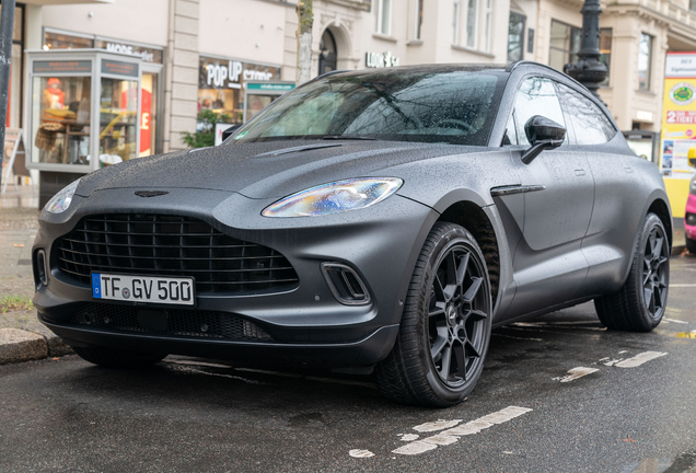 Aston Martin DBX