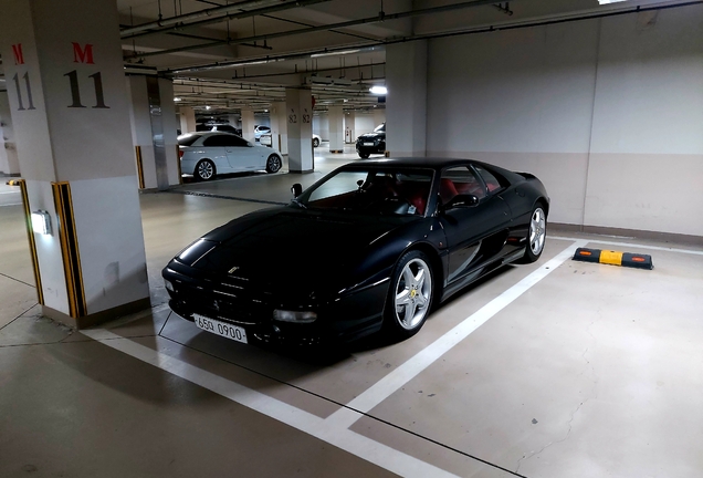 Ferrari F355 Berlinetta