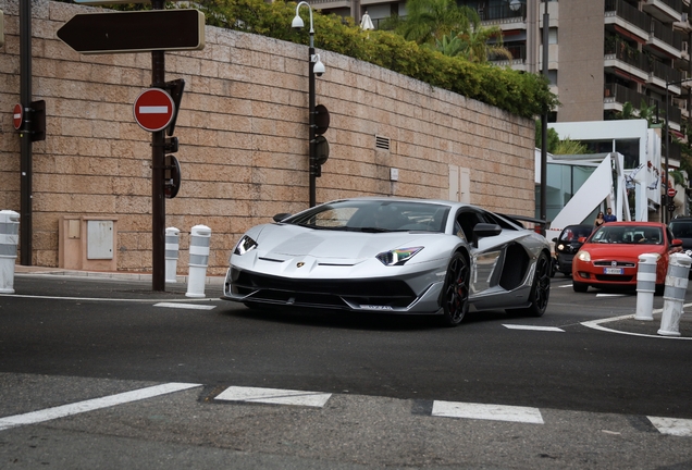 Lamborghini Aventador LP770-4 SVJ