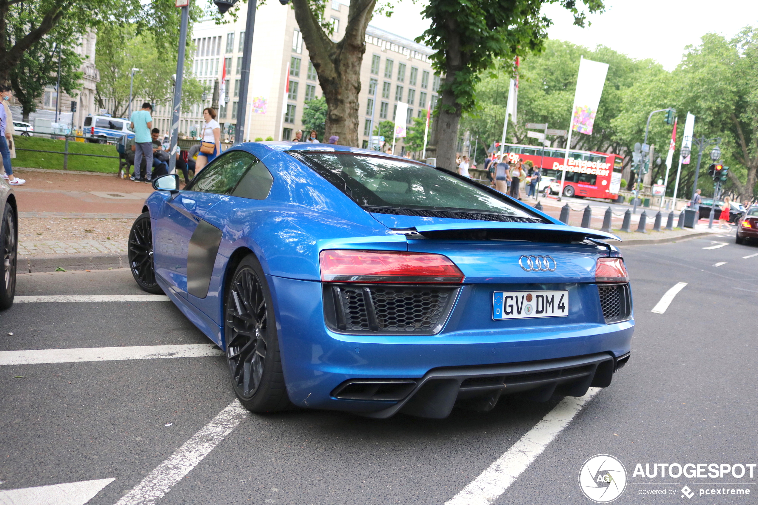 Audi R8 V10 2015