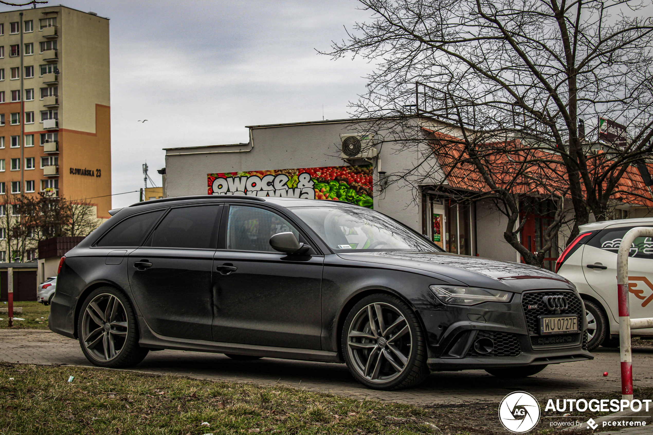 Audi RS6 Avant C7 2015