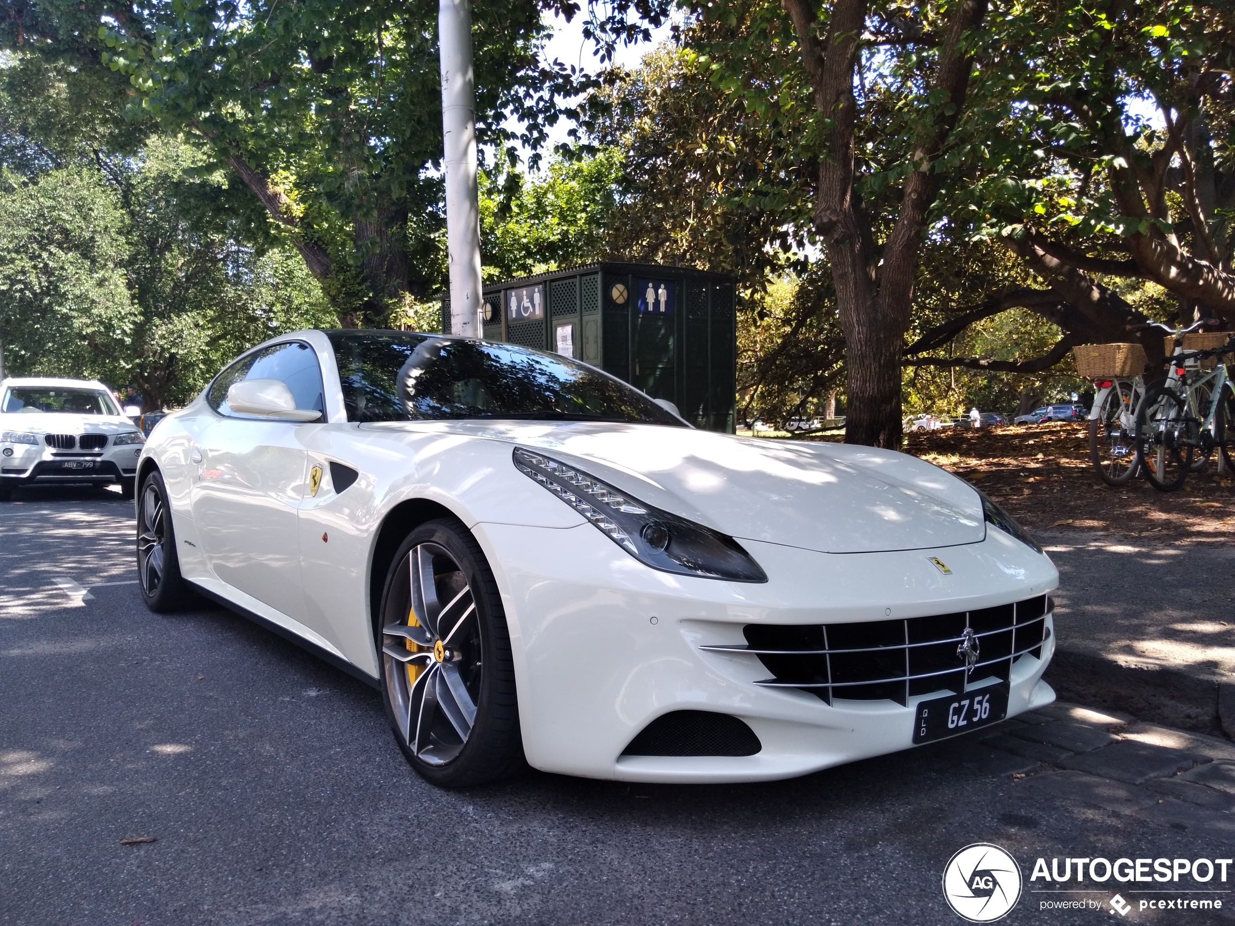 Ferrari FF