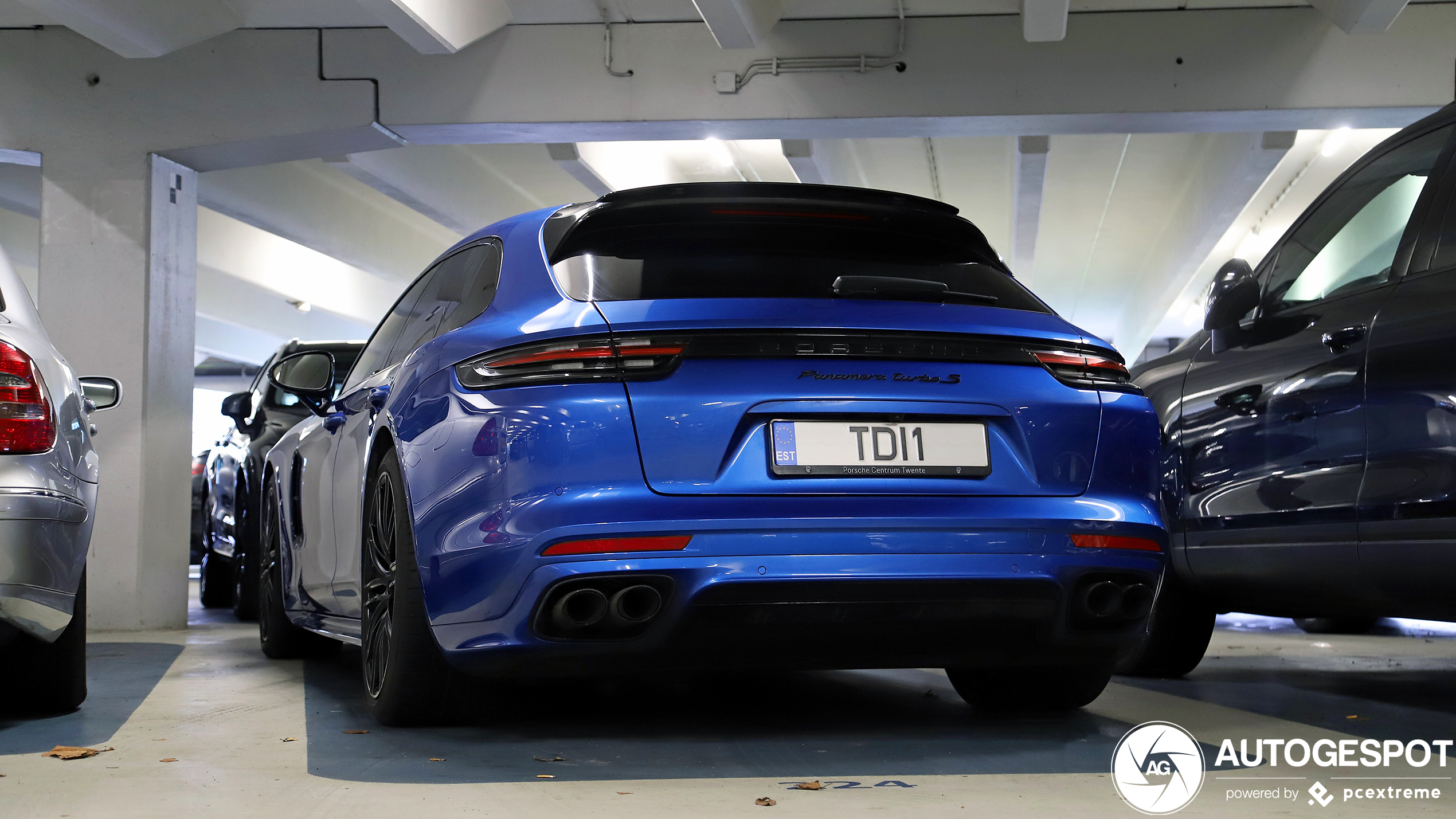 Porsche 971 Panamera Turbo S E-Hybrid Sport Turismo