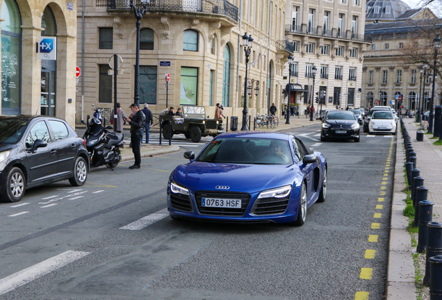 Audi R8 V10 Plus 2013