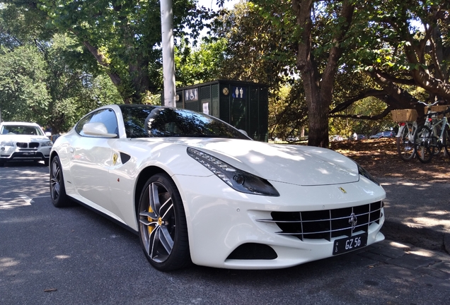 Ferrari FF