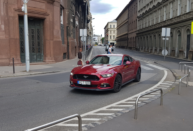 Ford Mustang GT 2015