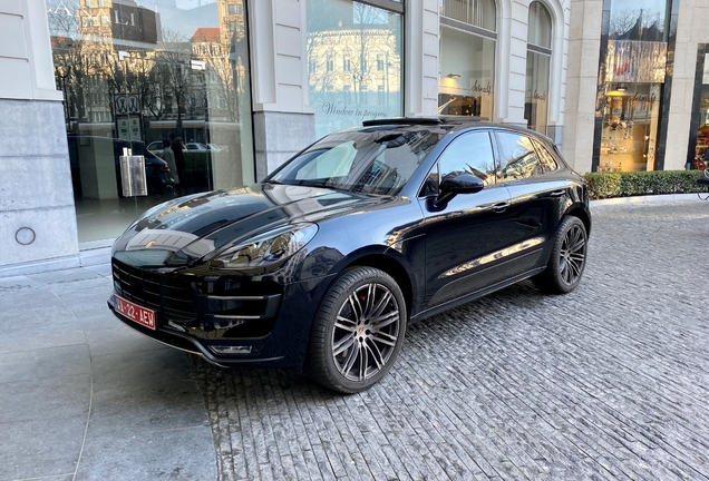 Porsche 95B Macan Turbo