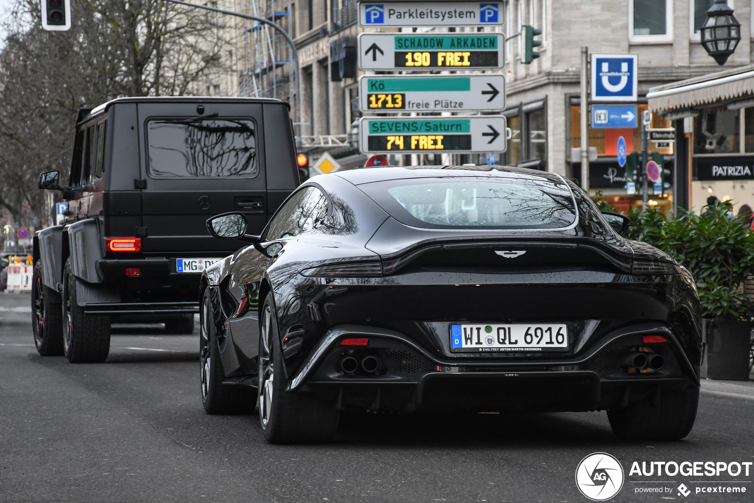 Aston Martin V8 Vantage 2018