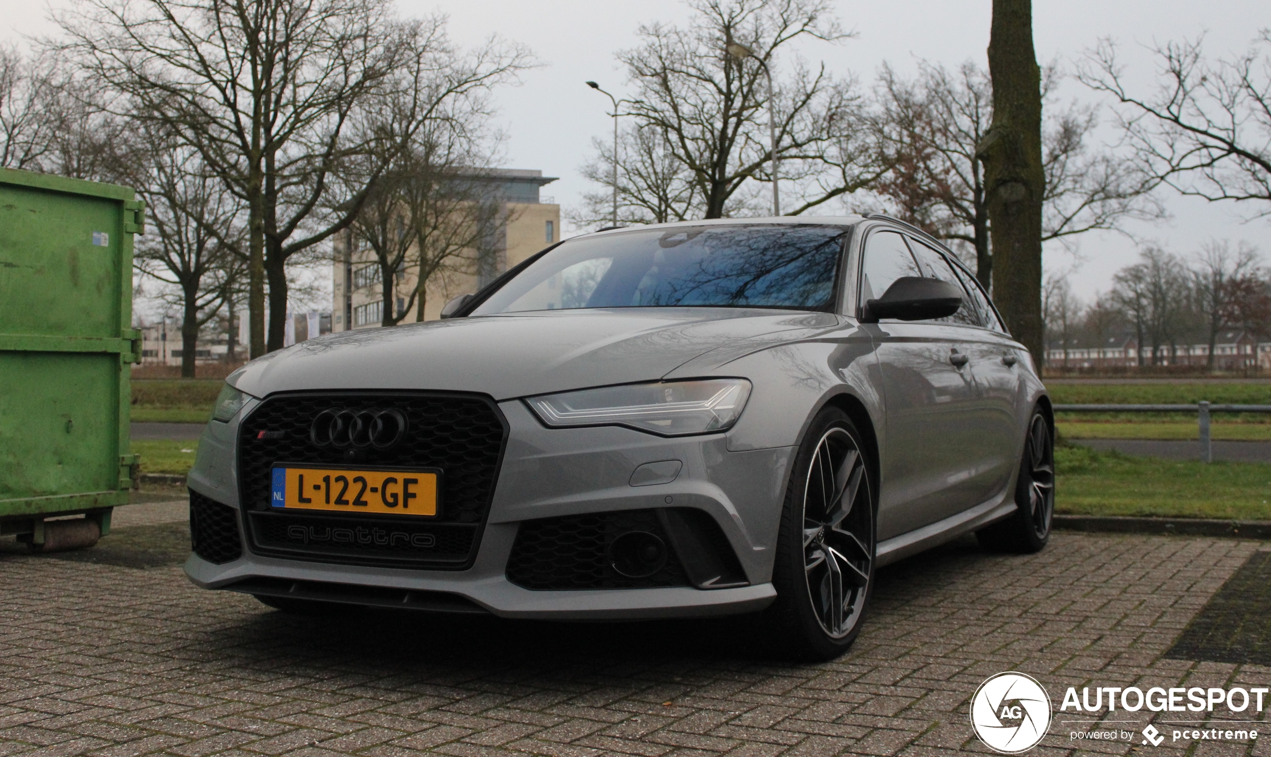 Audi RS6 Avant C7 2015