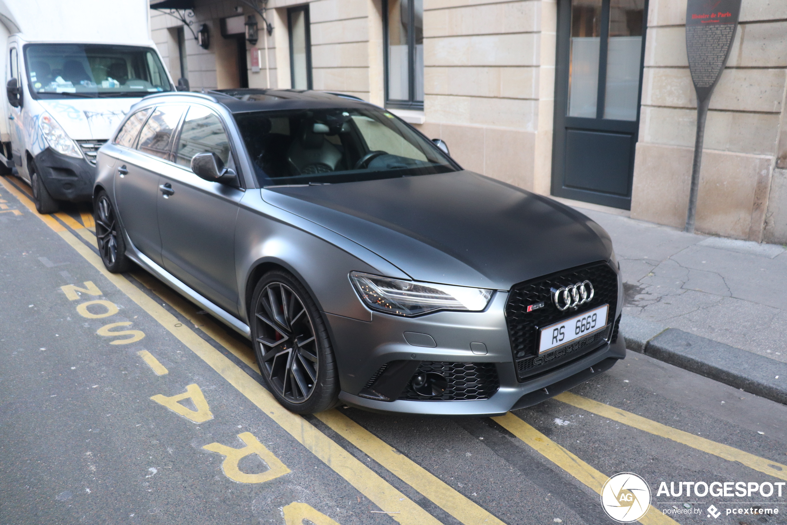 Audi RS6 Avant C7 2015