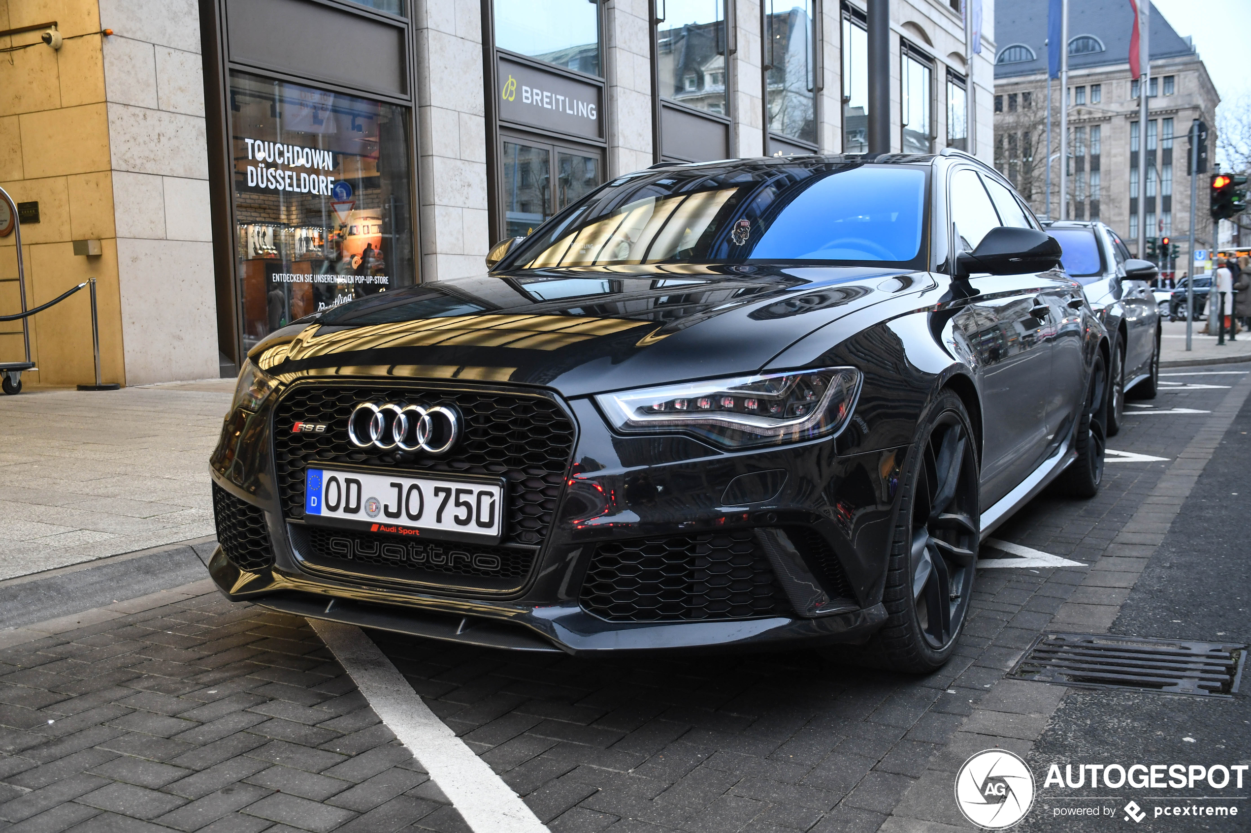 Audi RS6 Avant C7