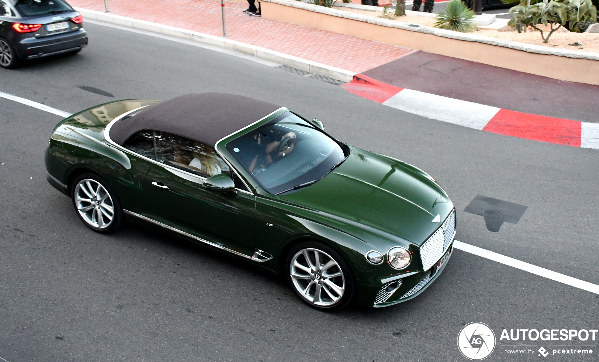 Bentley Continental GTC V8 2020