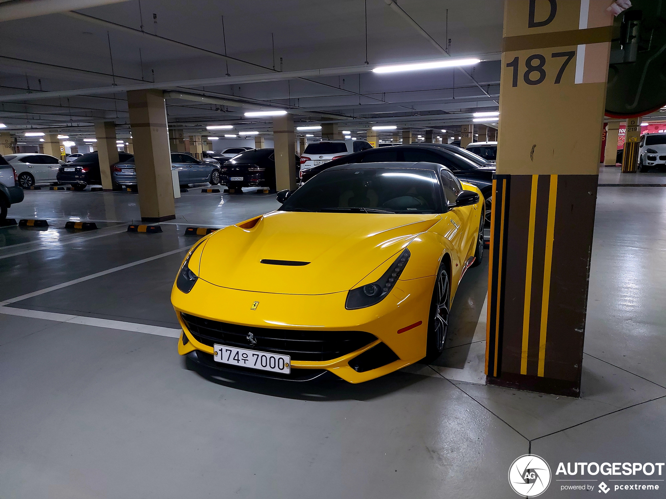 Ferrari F12berlinetta