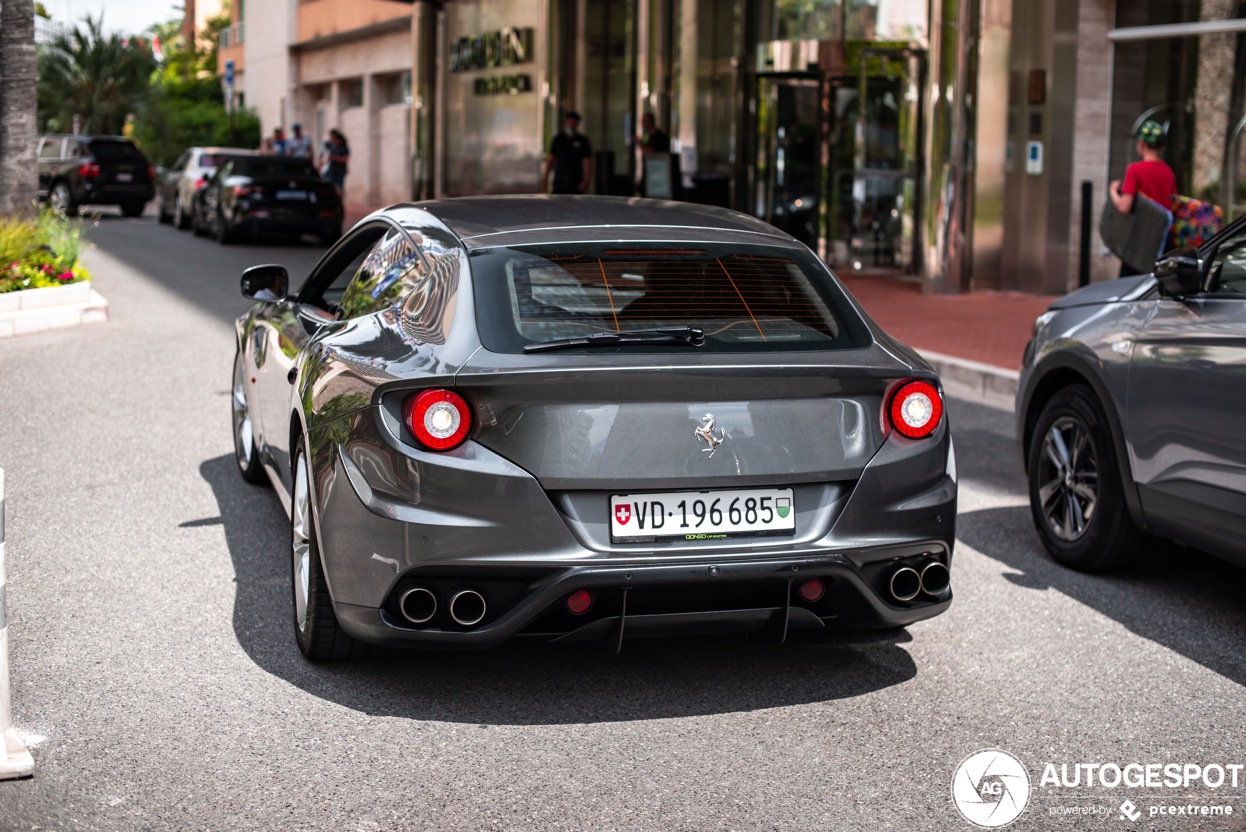 Ferrari FF