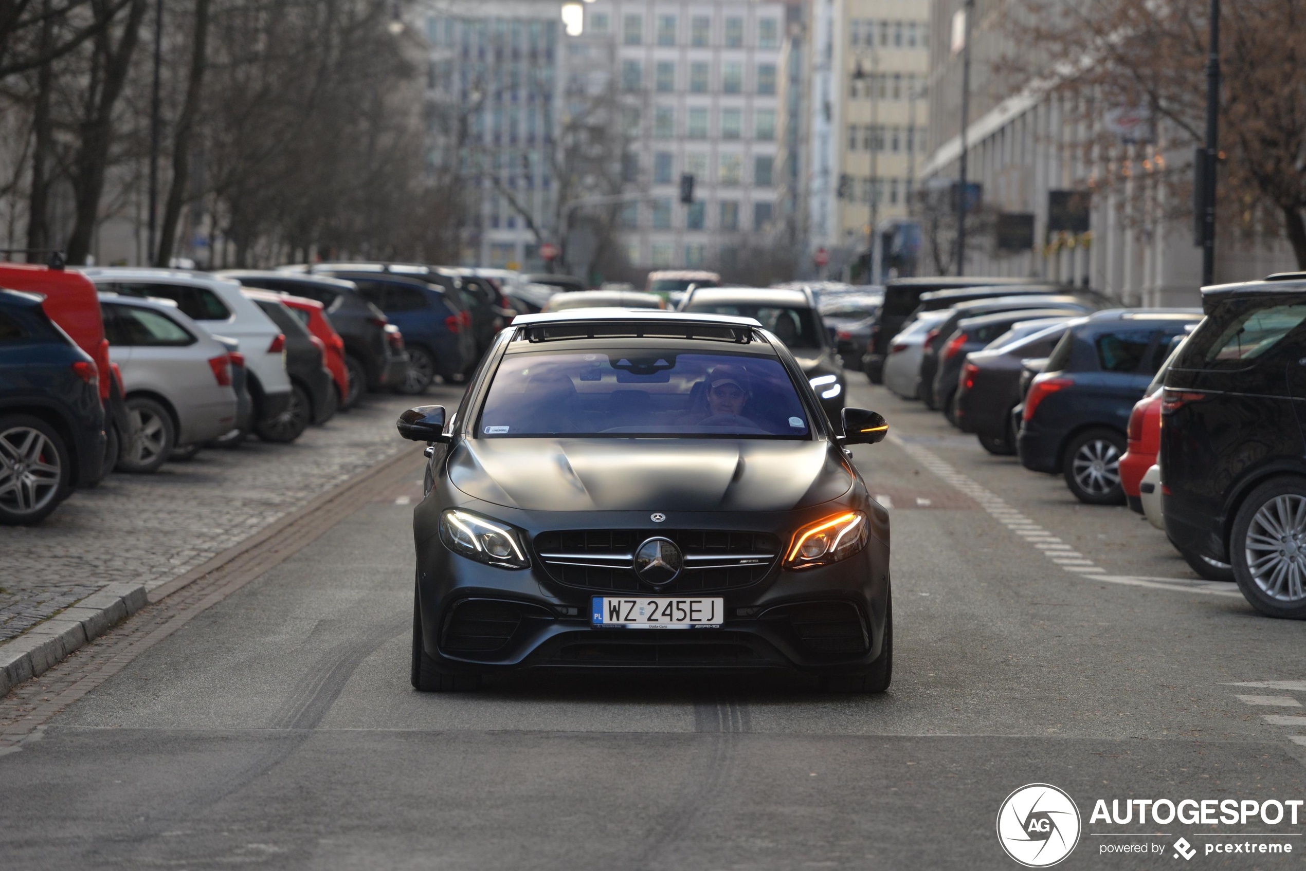 Mercedes-AMG E 63 S W213