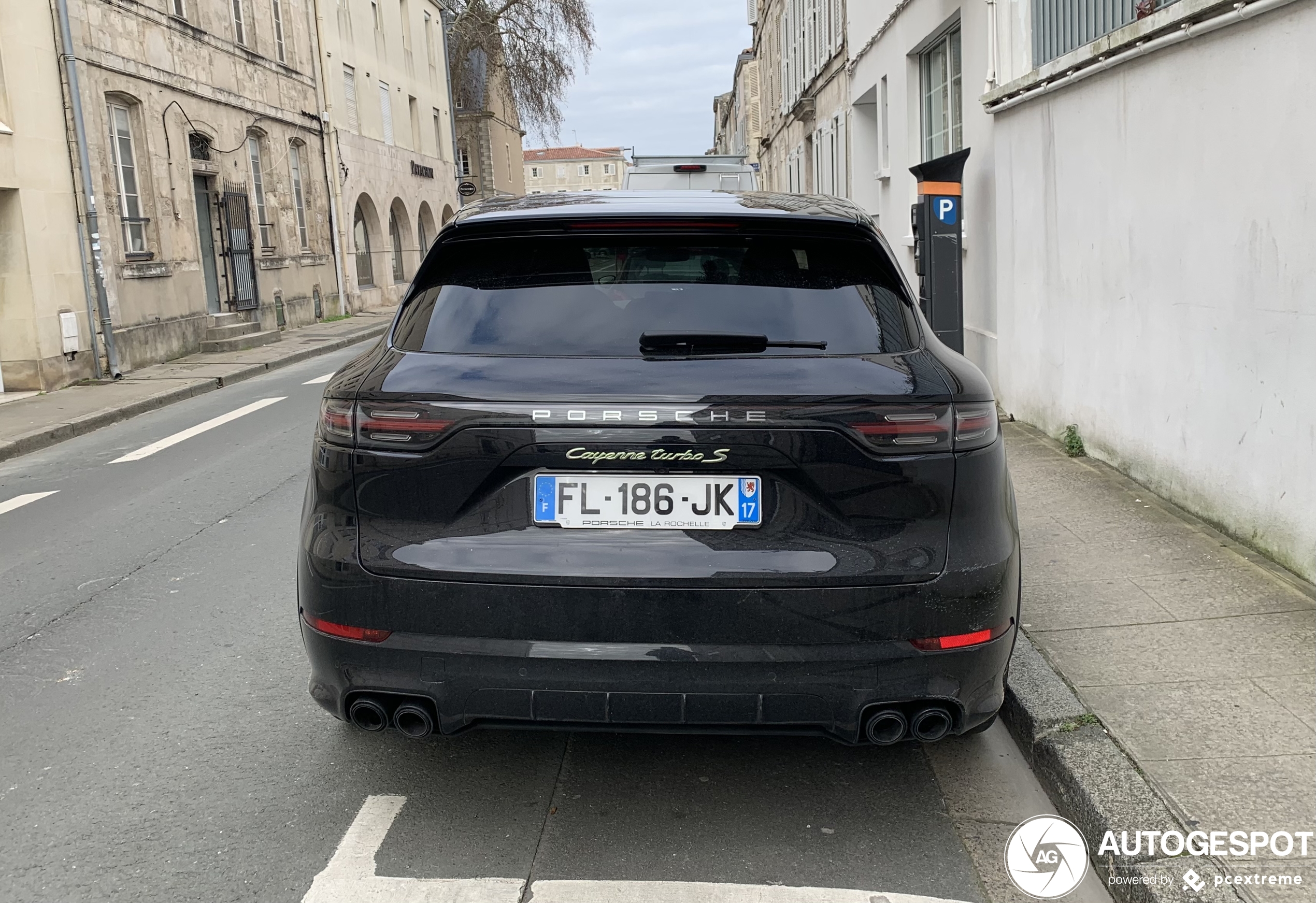 Porsche Cayenne Turbo S E-Hybrid