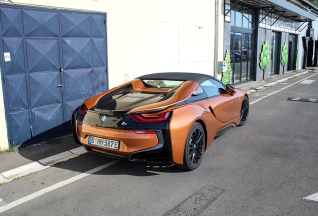 BMW i8 Roadster