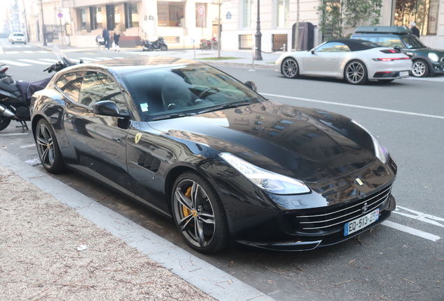 Ferrari GTC4Lusso