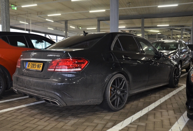 Mercedes-Benz E 63 AMG S W212