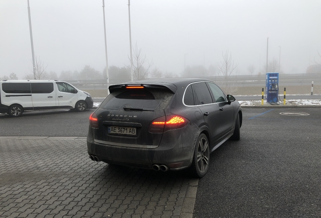 Porsche 958 Cayenne GTS