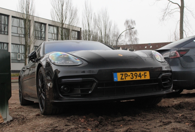 Porsche 971 Panamera Turbo S E-Hybrid Sport Turismo