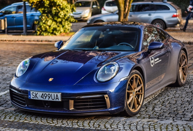 Porsche 992 Carrera 4S