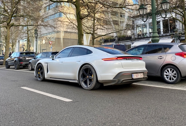 Porsche Taycan Turbo S