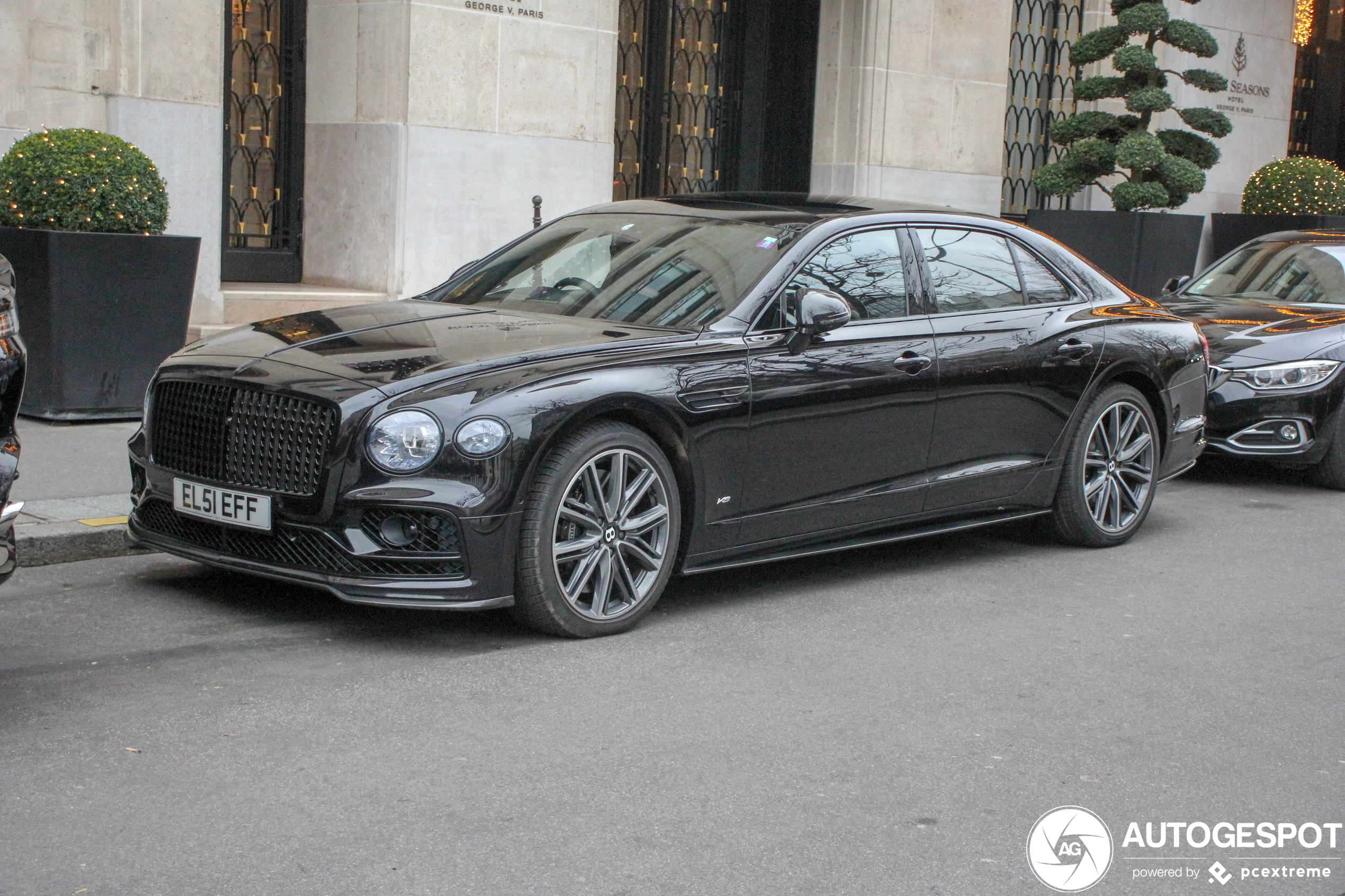 Bentley Flying Spur V8 2021