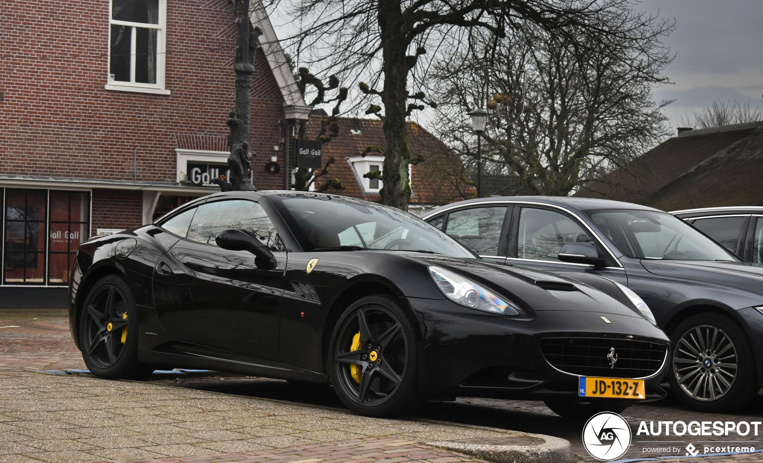 Ferrari California