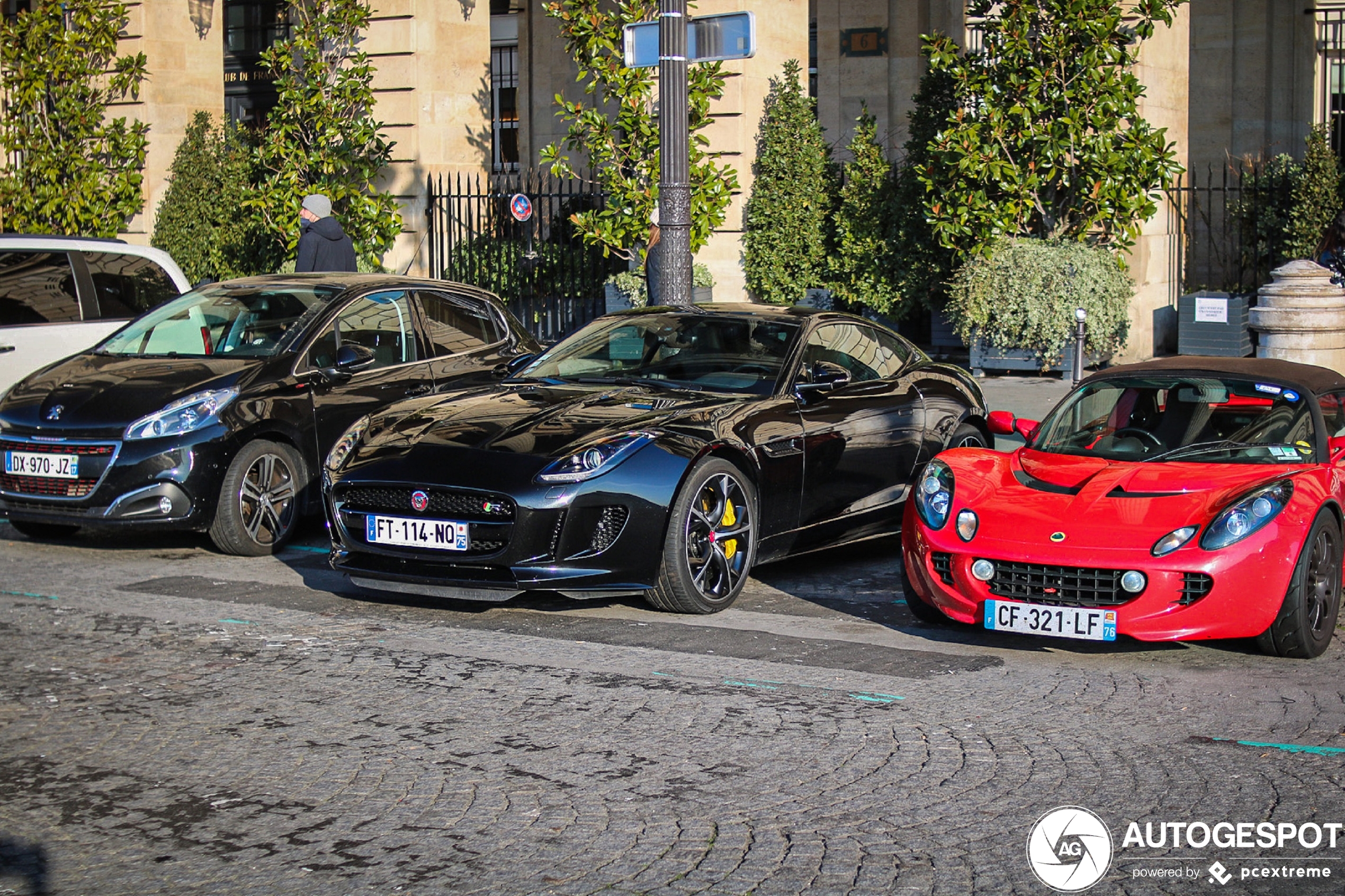 Jaguar F-TYPE R Coupé