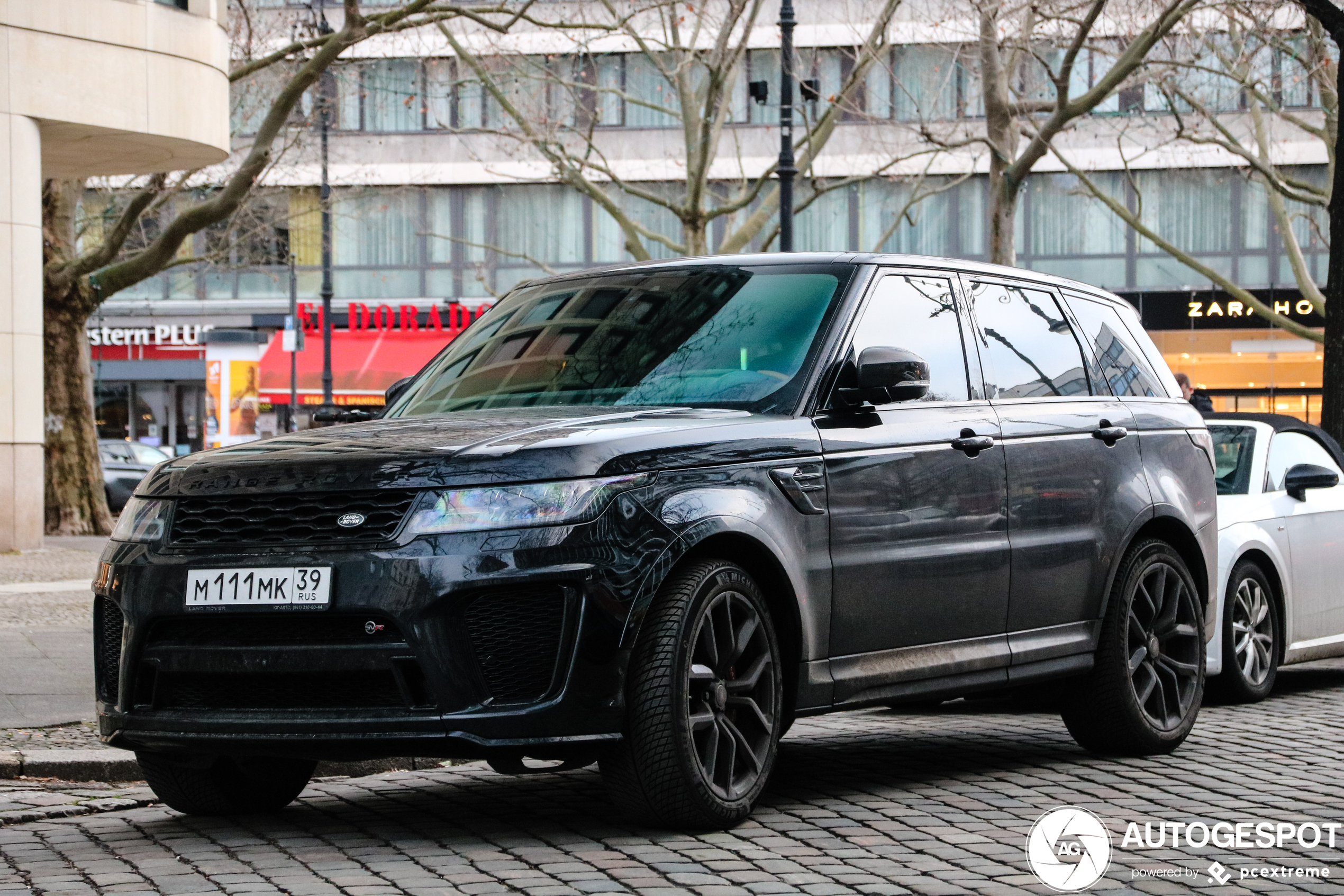 Land Rover Range Rover Sport SVR 2018