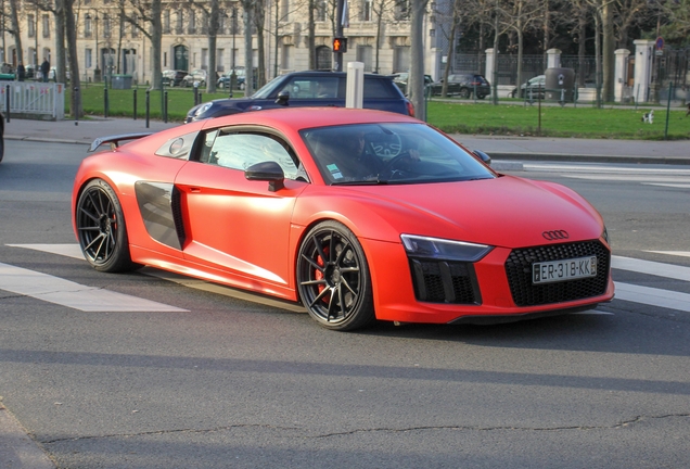Audi R8 V10 Plus 2015