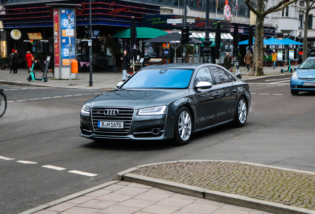 Audi S8 D4 Plus 2016