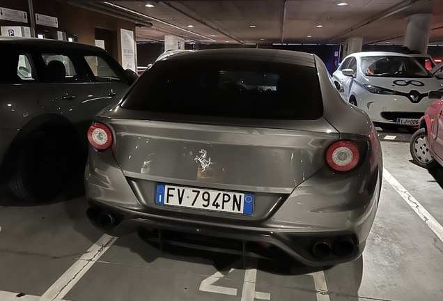 Ferrari FF