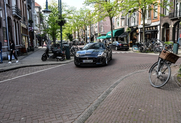 Jaguar F-TYPE S Coupé