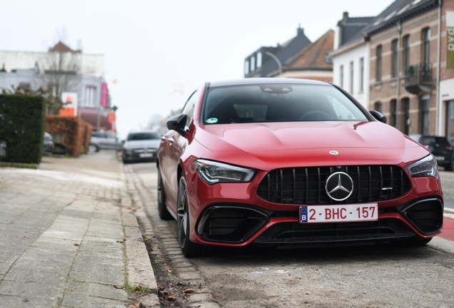 Mercedes-AMG CLA 45 S Shooting Brake X118