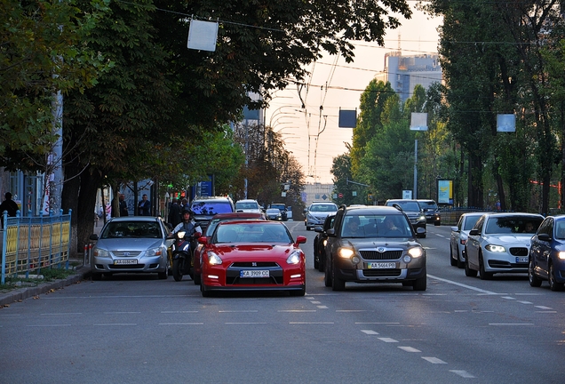 Nissan GT-R 2013