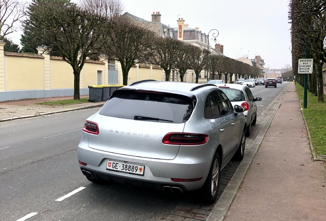 Porsche 95B Macan Turbo